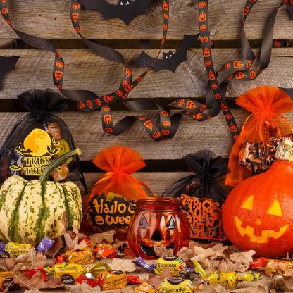 25 stuks Organzy zakjes Halloween 12 x 15 cm - mix van patronen en kleuren - Afbeelding 2