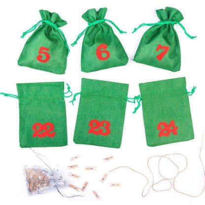 1 st. Adventskalender jute zakjes 13 x 18 cm - groen + rode cijfers
