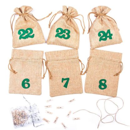 1 st. Adventskalender jute zakjes 13 x 18 cm - lichtbruin + groene cijfers