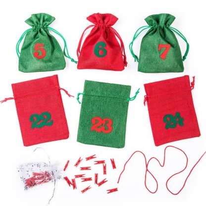 1 st. Adventskalender jute zakjes 12 x 15 cm - groen en rood + rode en groene nummers