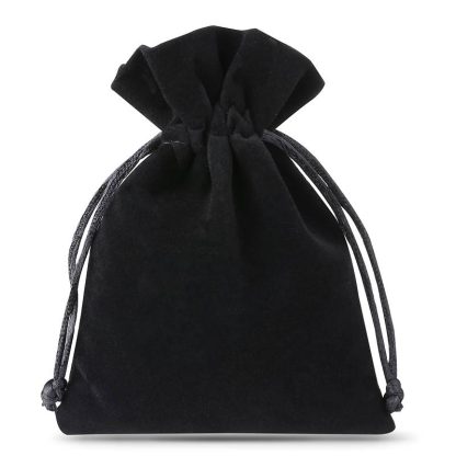 10 stuks Fluwelen zakjes 10 x 13 cm - zwart
